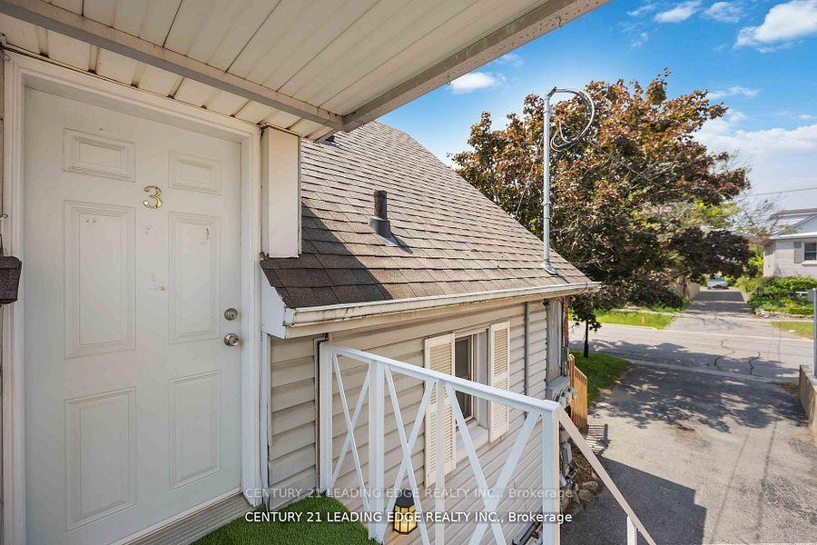 Photo 4 of Unit 2, 399 Pine Avenue, Oshawa, Vanier — HOMEH