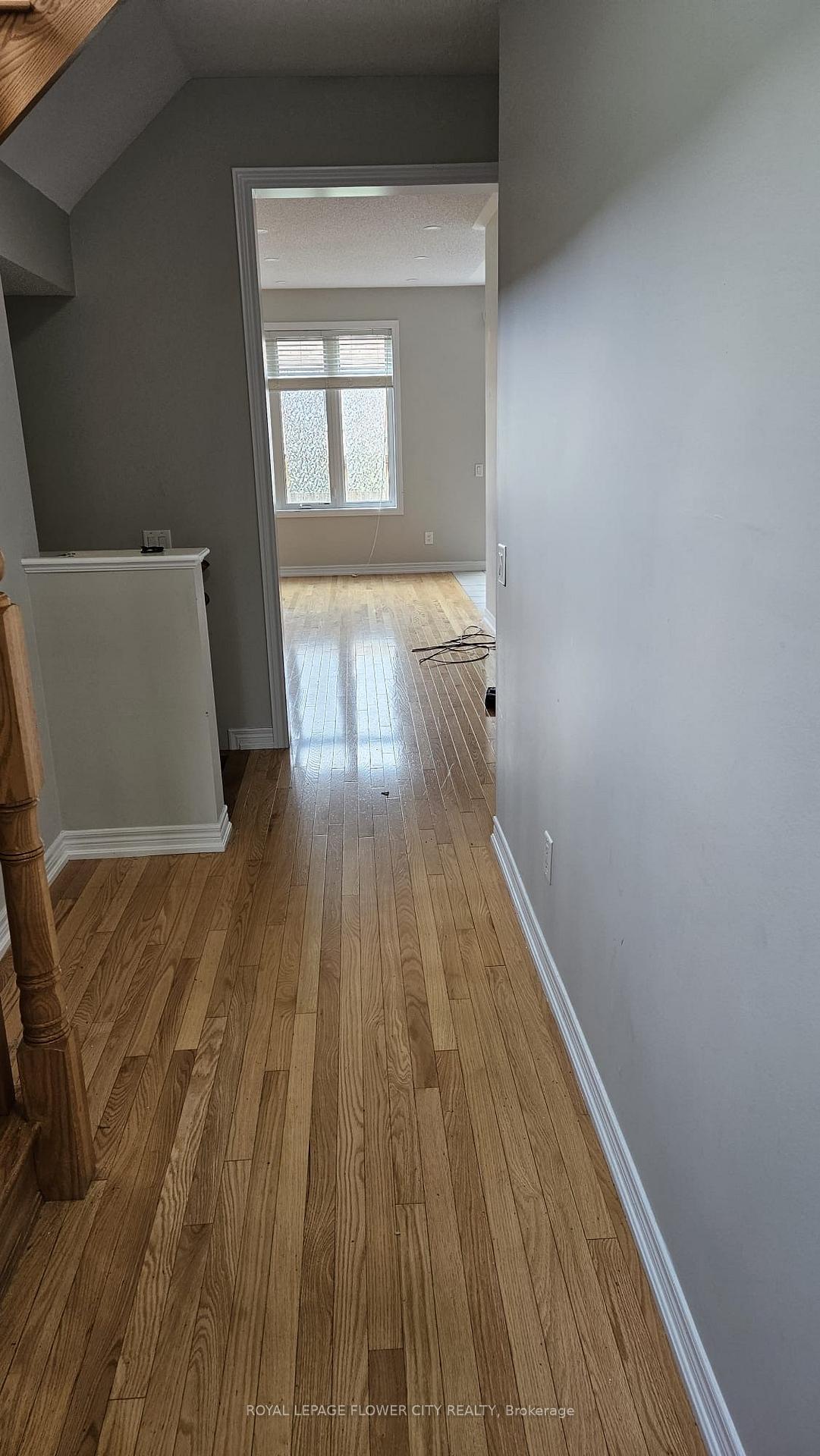 Photo 13 of 84 Kalmia Drive, Brampton, Credit Valley — HOMEH