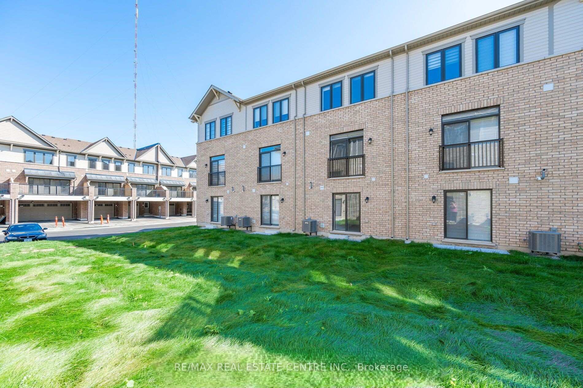 Photo 29 of Unit 69, 185 Bedrock Drive, Hamilton, Stoney Creek Mountain — HOMEH