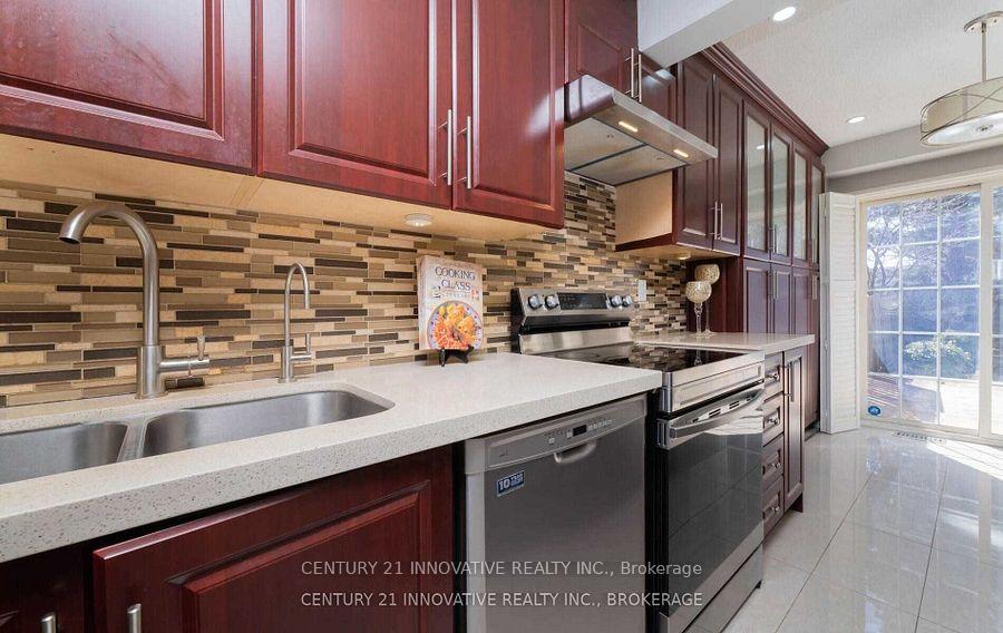 Photo 15 of 6 Heaver Drive, Whitby, Pringle Creek — HOMEH