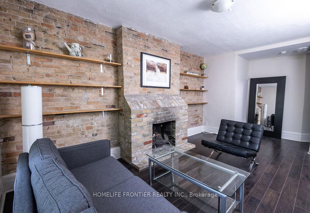 Photo 6 of Unit 2F, 506 Markham Street, Toronto, Palmerston-Little Italy — HOMEH