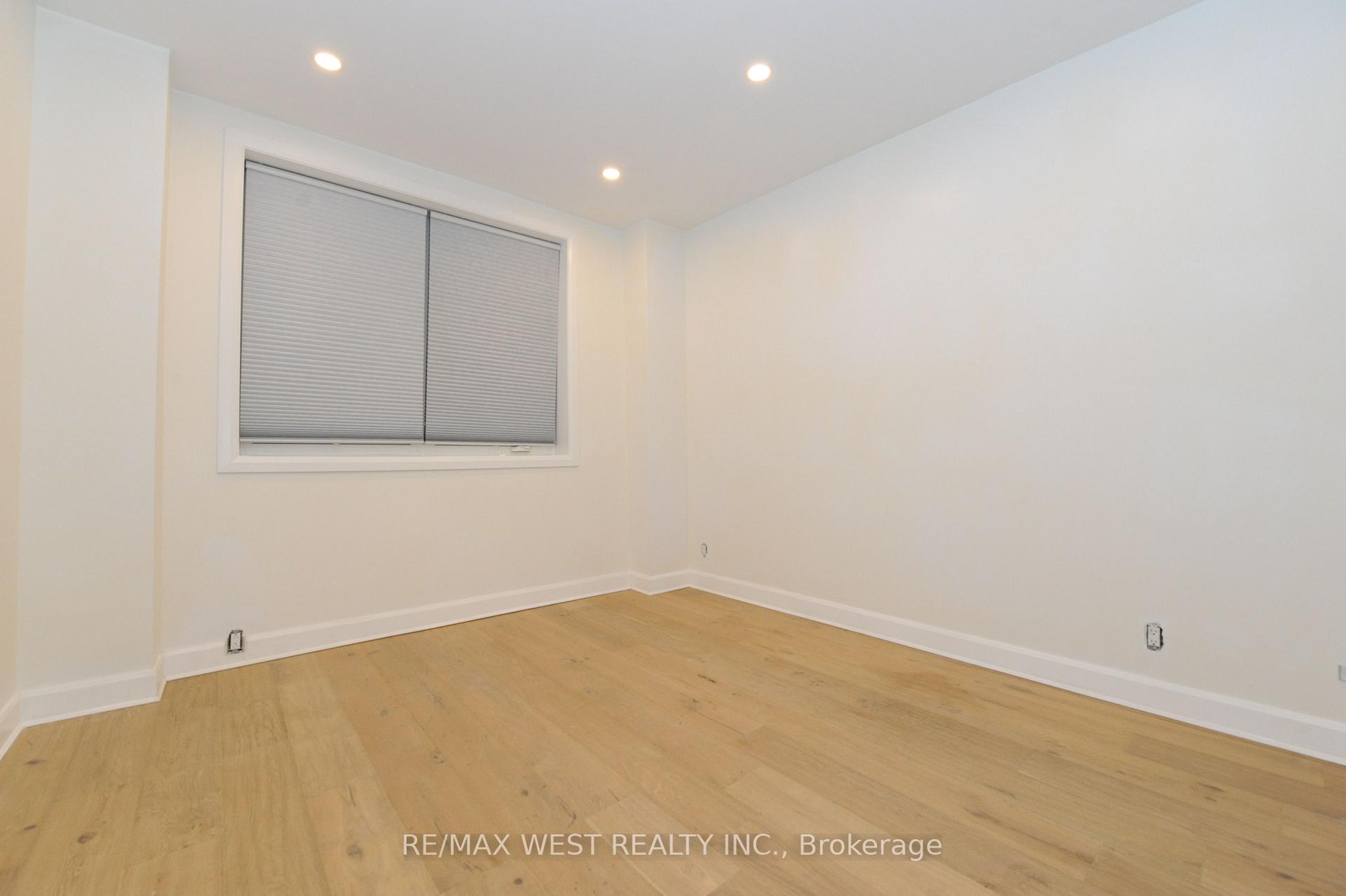 Photo 3 of Unit 1, 25 Euclid Avenue, Toronto, Trinity-Bellwoods — HOMEH