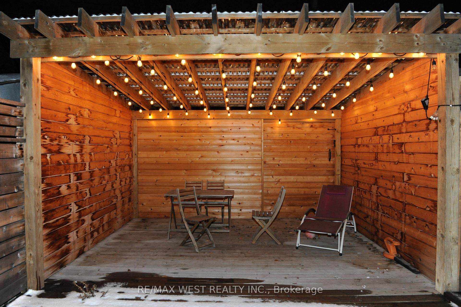 Photo 17 of Unit 1, 25 Euclid Avenue, Toronto, Trinity-Bellwoods — HOMEH