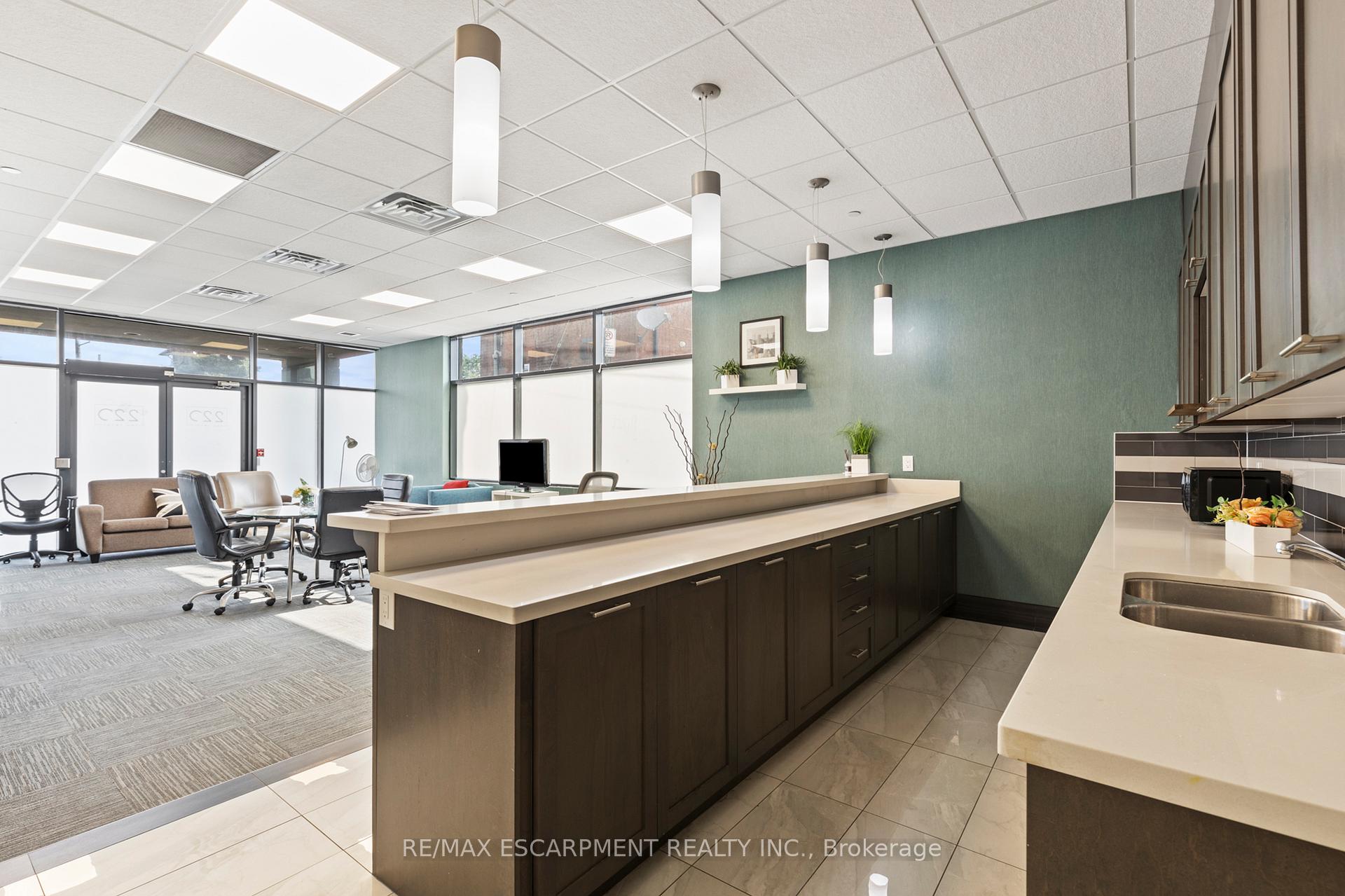 Photo 22 of Unit 607, 220 Cannon Street E, Hamilton, Beasley — HOMEH