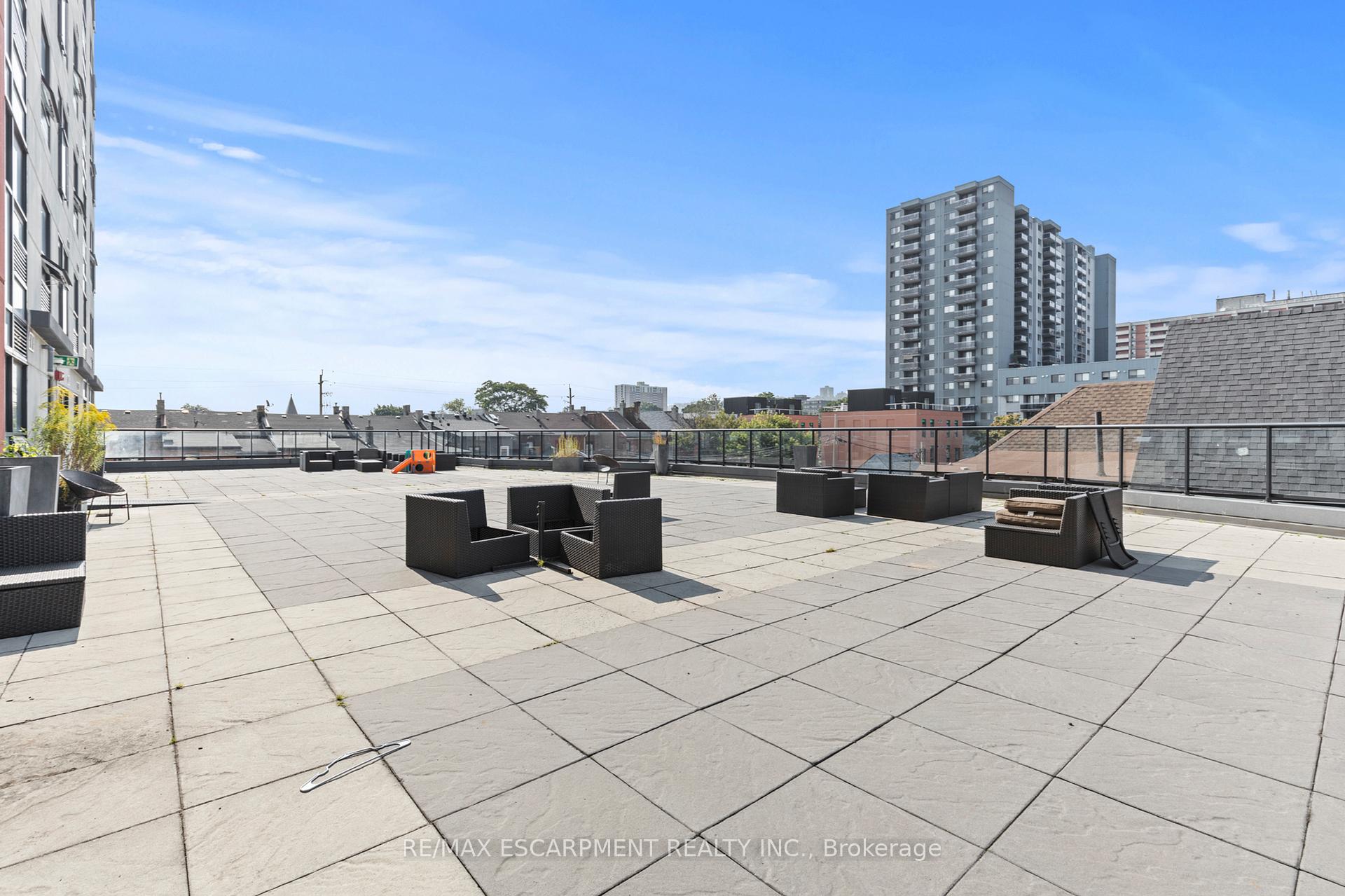 Photo 25 of Unit 607, 220 Cannon Street E, Hamilton, Beasley — HOMEH