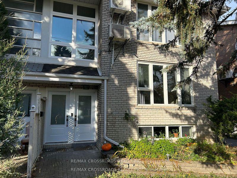 Photo 2 of 286 Glenforest Road, Toronto, Lawrence Park North — HOMEH