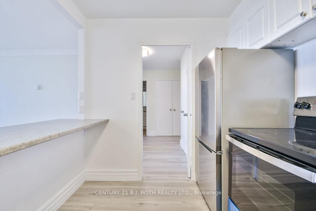 Photo 5 of Unit 45, 2 Grove Street E, Barrie, Wellington — HOMEH