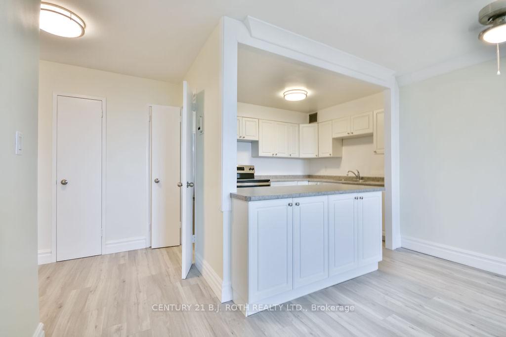 Photo 6 of Unit 45, 2 Grove Street E, Barrie, Wellington — HOMEH