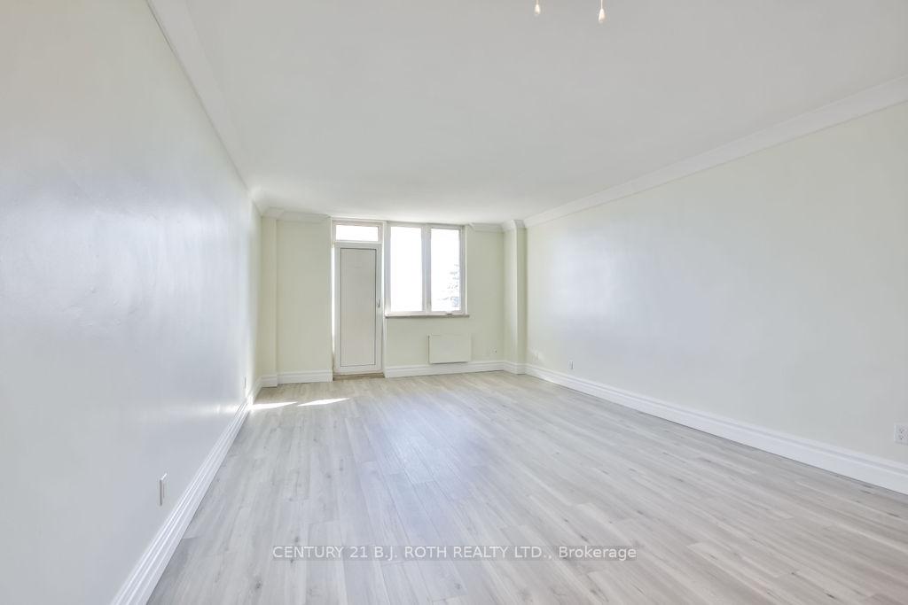 Photo 7 of Unit 45, 2 Grove Street E, Barrie, Wellington — HOMEH