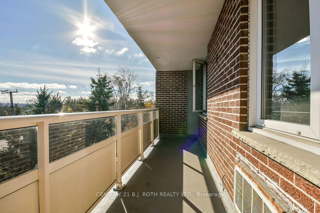Photo 9 of Unit 45, 2 Grove Street E, Barrie, Wellington — HOMEH