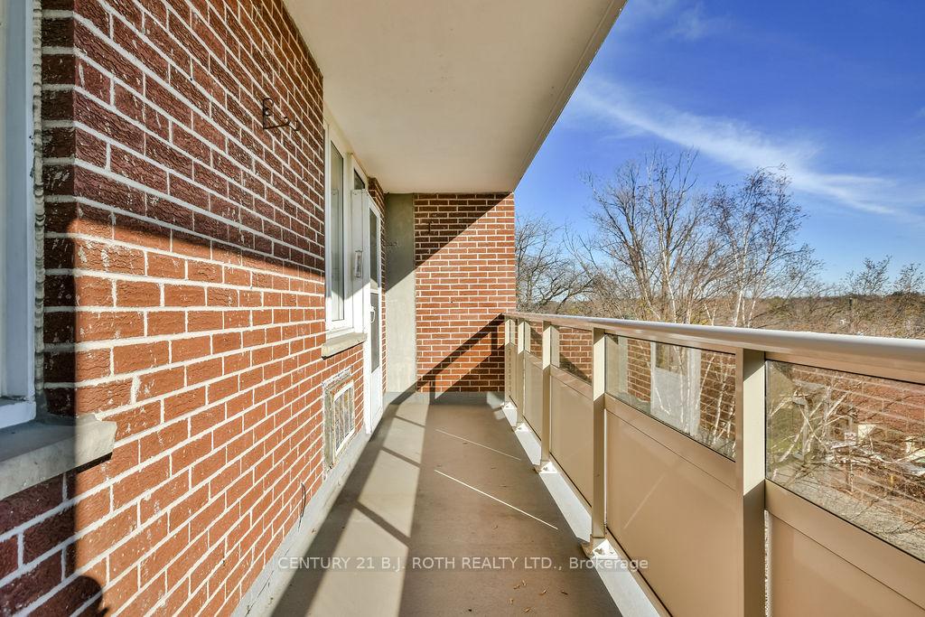 Photo 8 of Unit 45, 2 Grove Street E, Barrie, Wellington — HOMEH