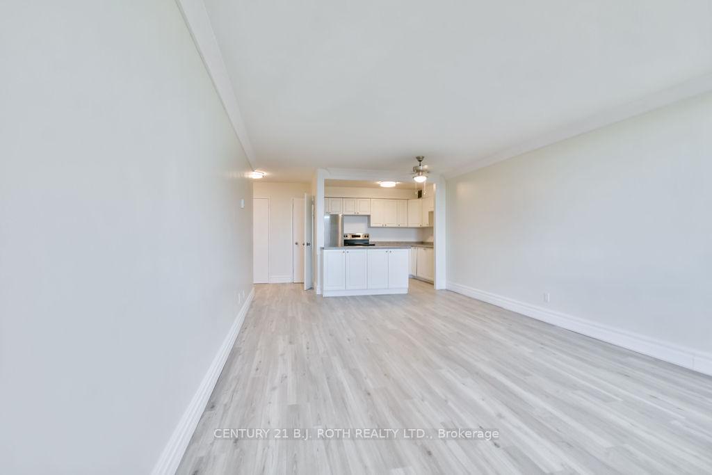 Photo 10 of Unit 45, 2 Grove Street E, Barrie, Wellington — HOMEH