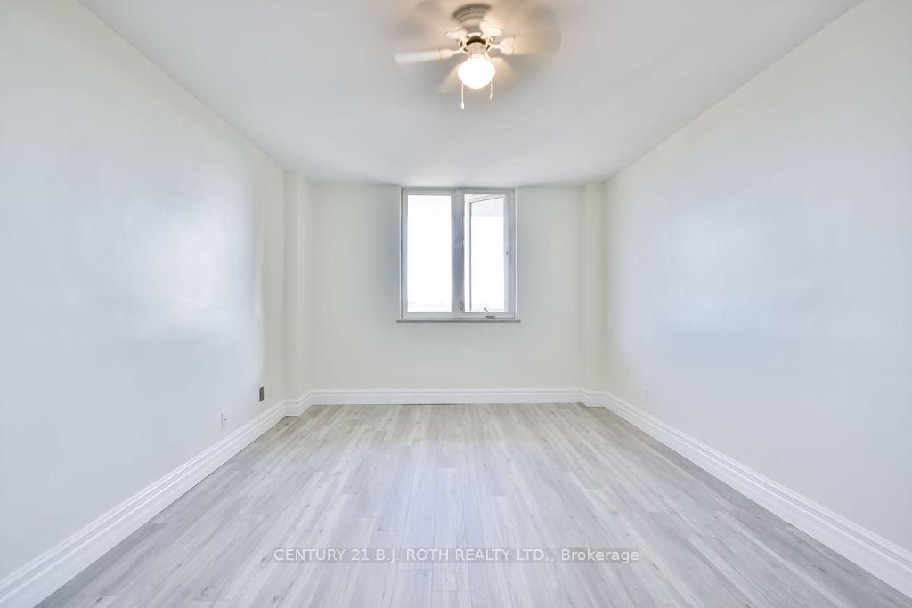 Photo 11 of Unit 45, 2 Grove Street E, Barrie, Wellington — HOMEH