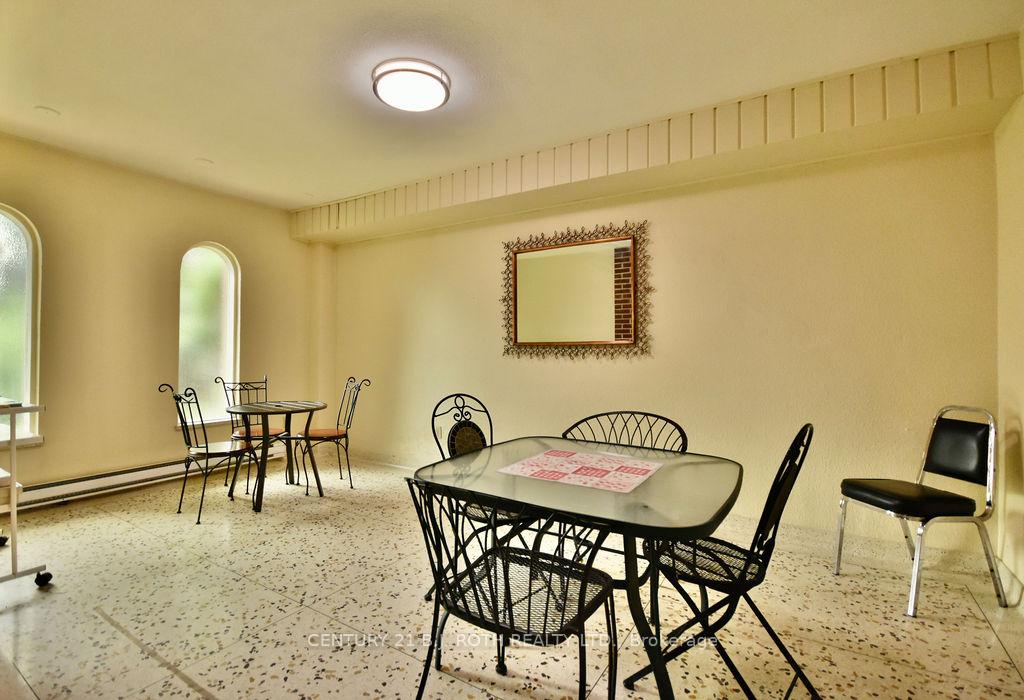 Photo 26 of Unit 45, 2 Grove Street E, Barrie, Wellington — HOMEH
