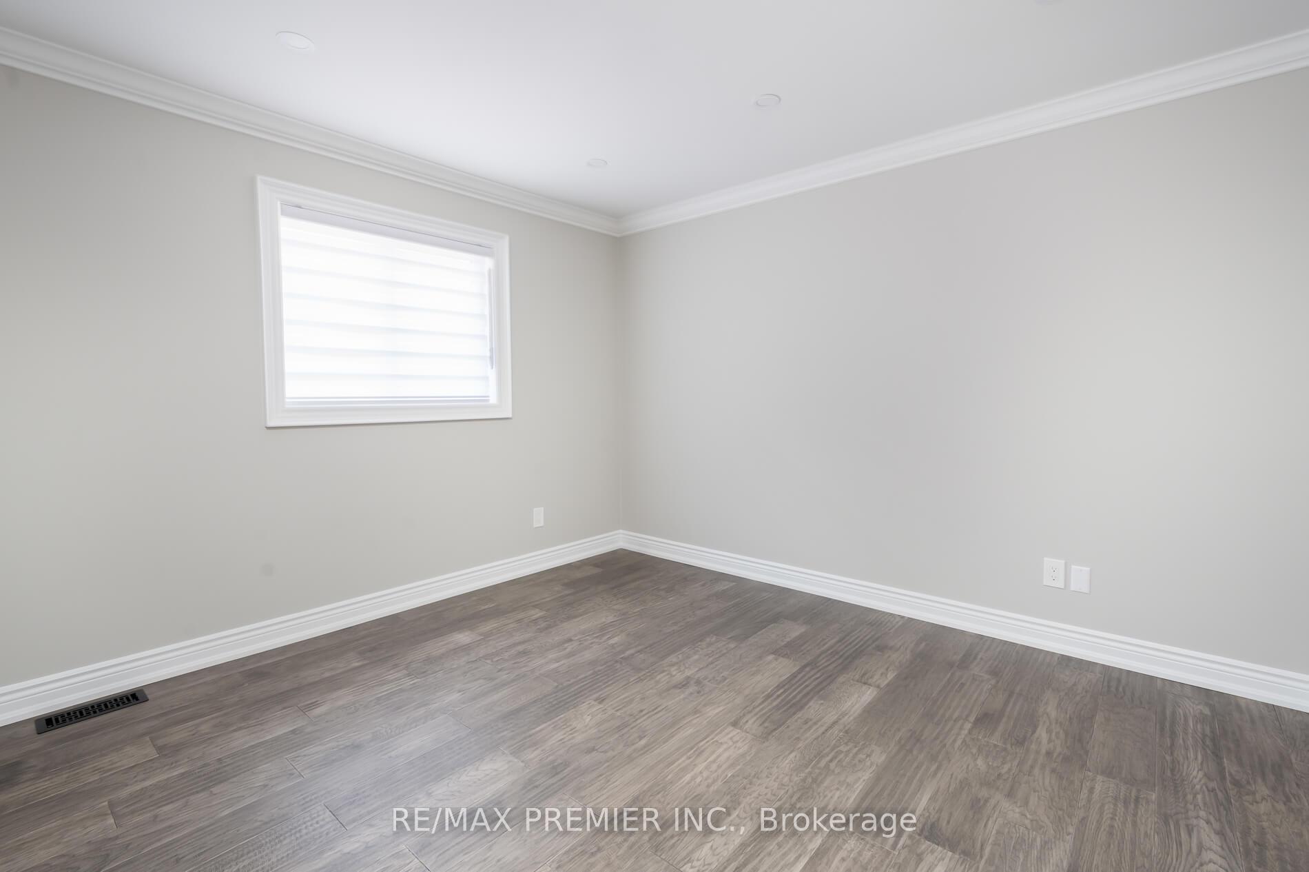 Photo 19 of 154 King Street S, New Tecumseth, Alliston — HOMEH