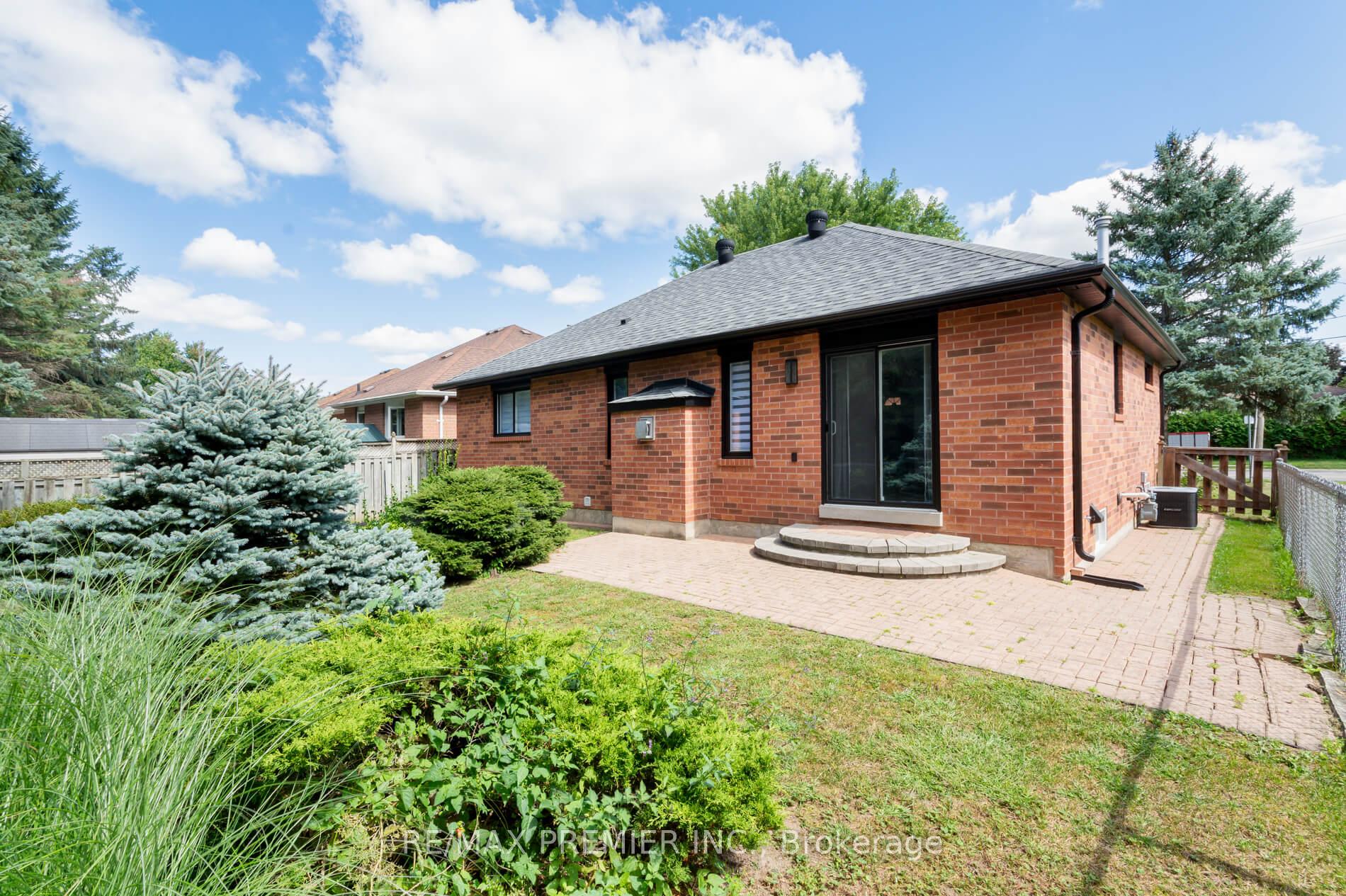 Photo 24 of 154 King Street S, New Tecumseth, Alliston — HOMEH
