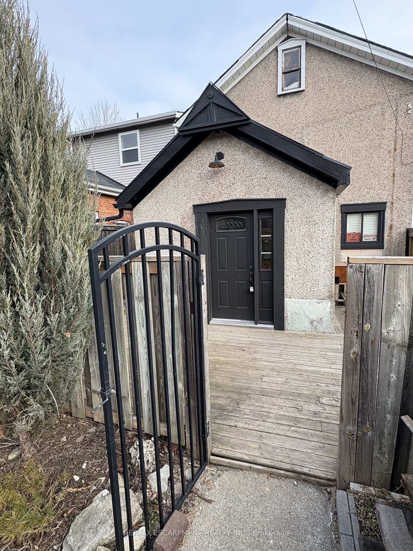 Photo 10 of Unit 2 - MAIN, 17 Steven Street, Hamilton, Landsdale — HOMEH