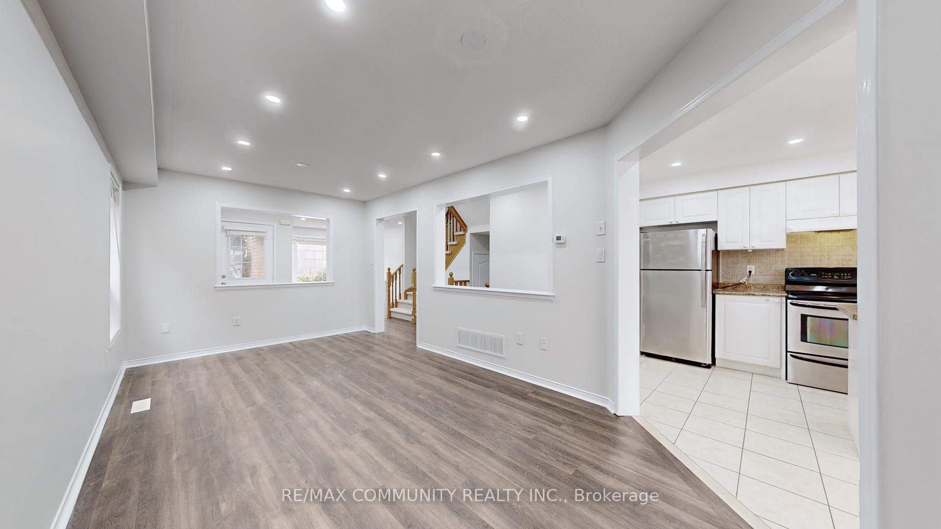 Photo 7 of 214 Whites Hill Avenue, Markham, Cornell — HOMEH