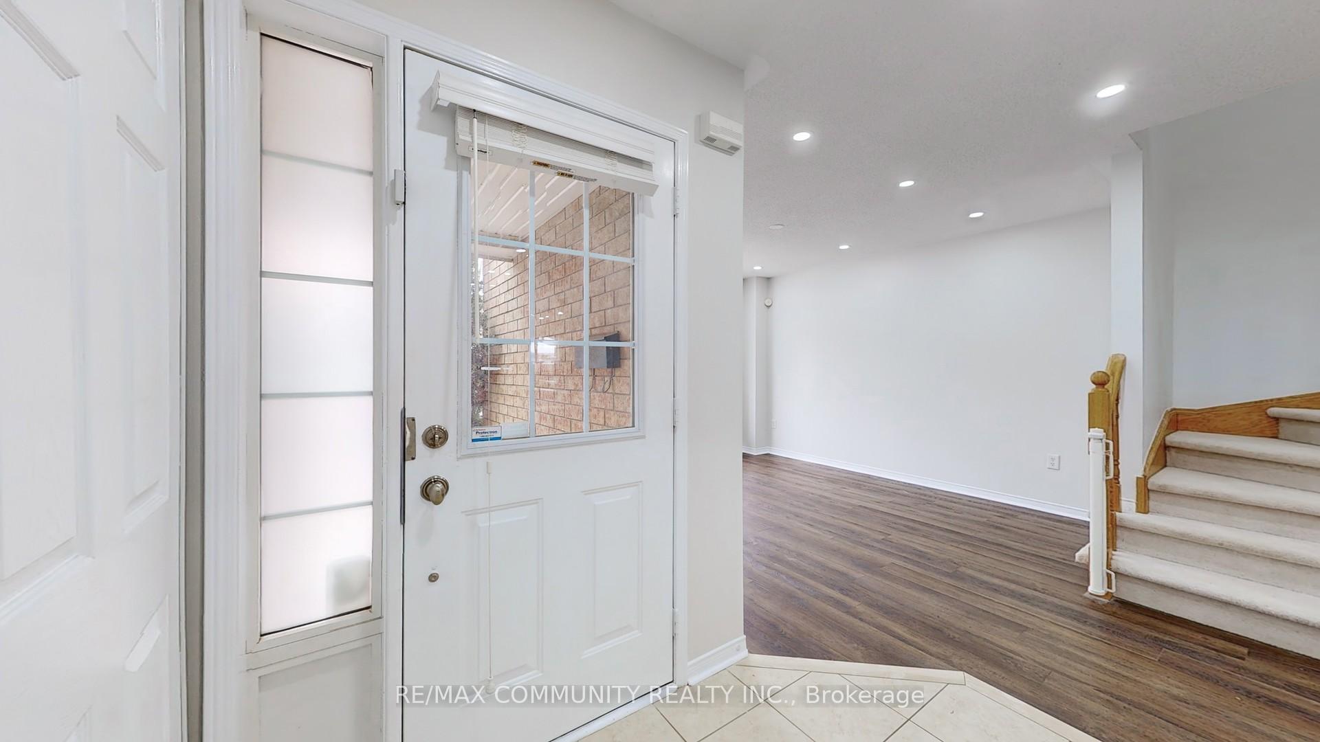 Photo 19 of 214 Whites Hill Avenue, Markham, Cornell — HOMEH
