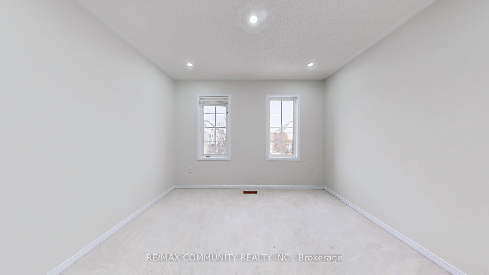 Photo 26 of 214 Whites Hill Avenue, Markham, Cornell — HOMEH