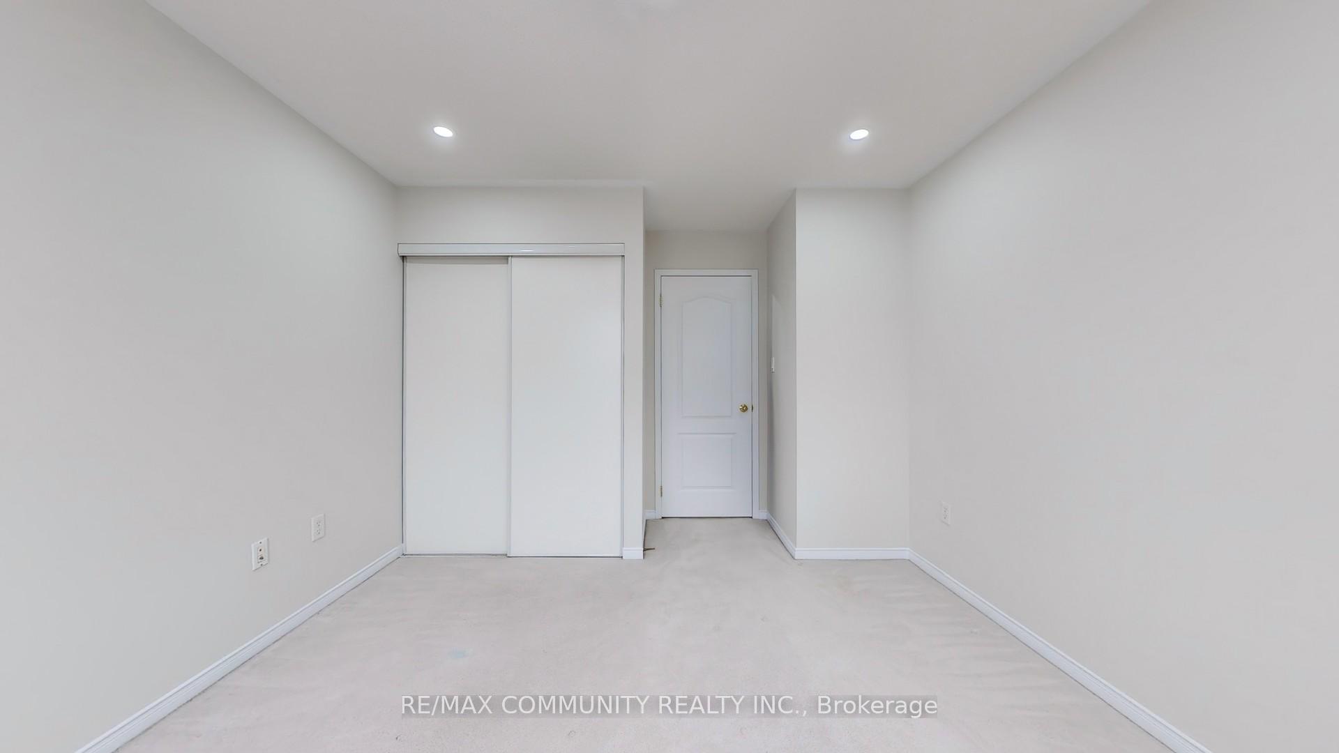 Photo 28 of 214 Whites Hill Avenue, Markham, Cornell — HOMEH