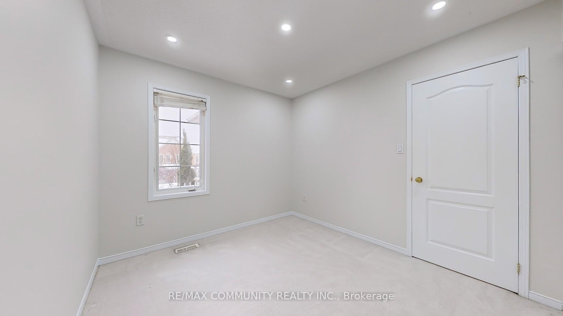 Photo 29 of 214 Whites Hill Avenue, Markham, Cornell — HOMEH