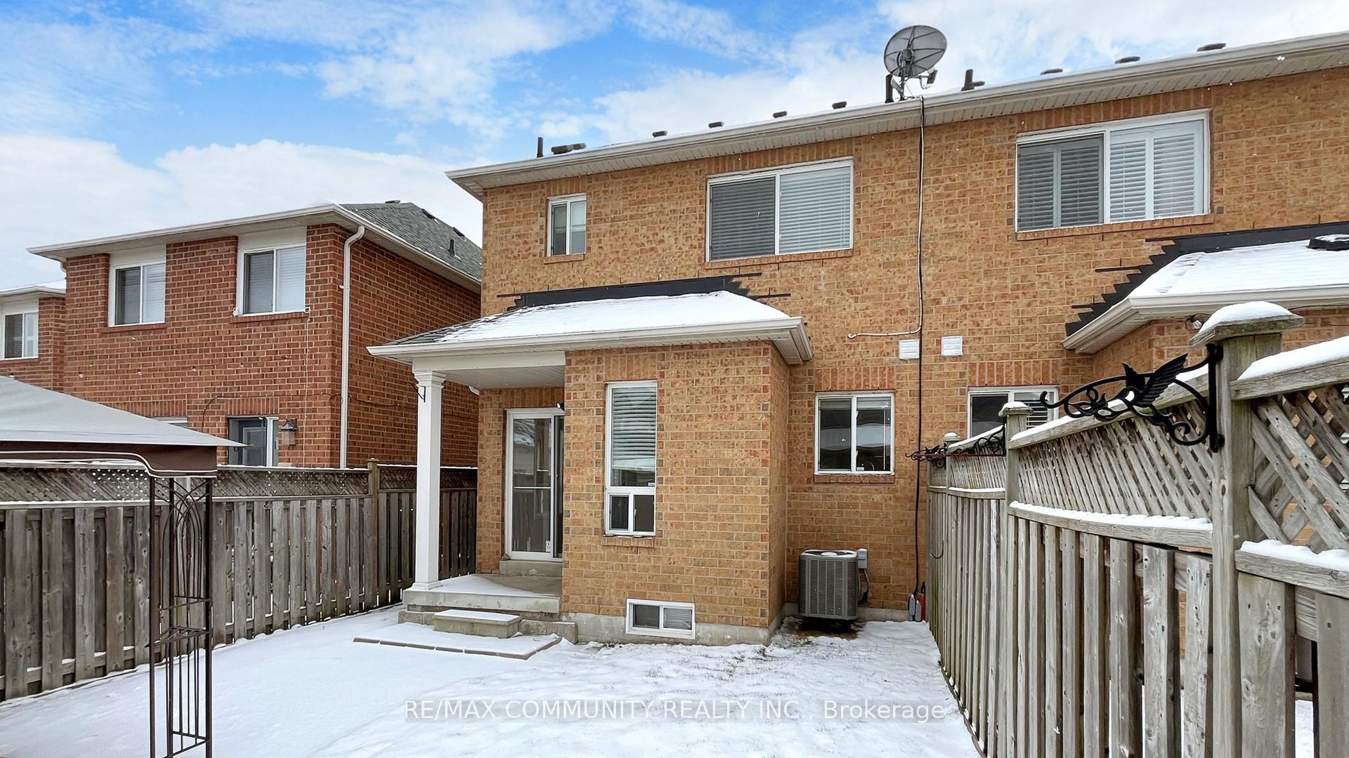 Photo 32 of 214 Whites Hill Avenue, Markham, Cornell — HOMEH