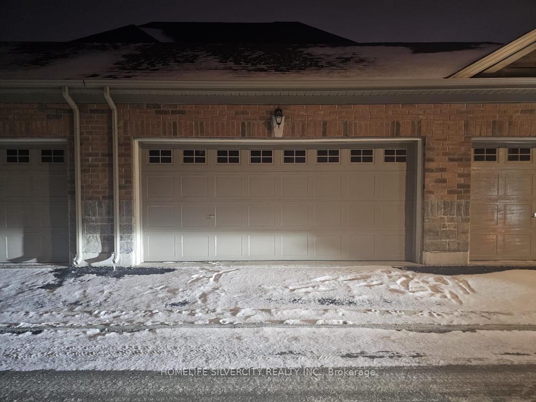 Photo 15 of 80 Grassbank Drive, Brampton, Sandringham-Wellington — HOMEH