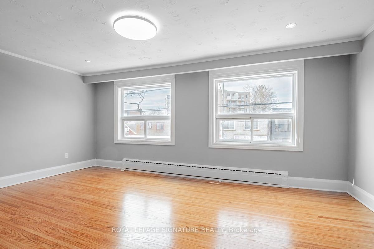 Photo 4 of 1005 Pape Avenue, Toronto, Danforth Village-East York — HOMEH