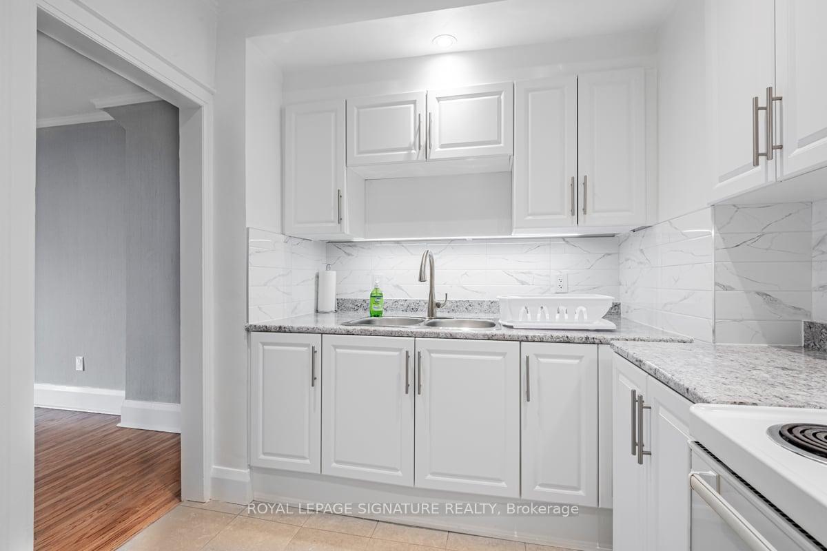 Photo 9 of 1005 Pape Avenue, Toronto, Danforth Village-East York — HOMEH