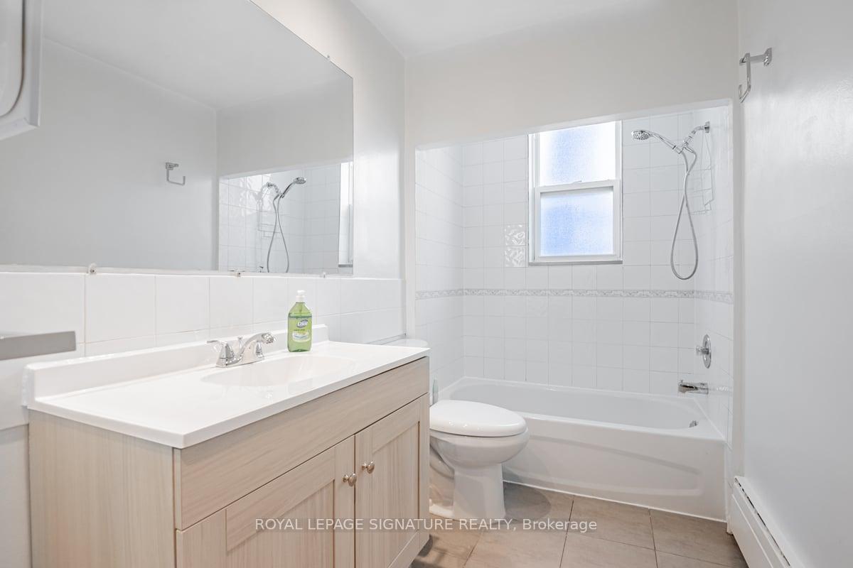 Photo 13 of 1005 Pape Avenue, Toronto, Danforth Village-East York — HOMEH
