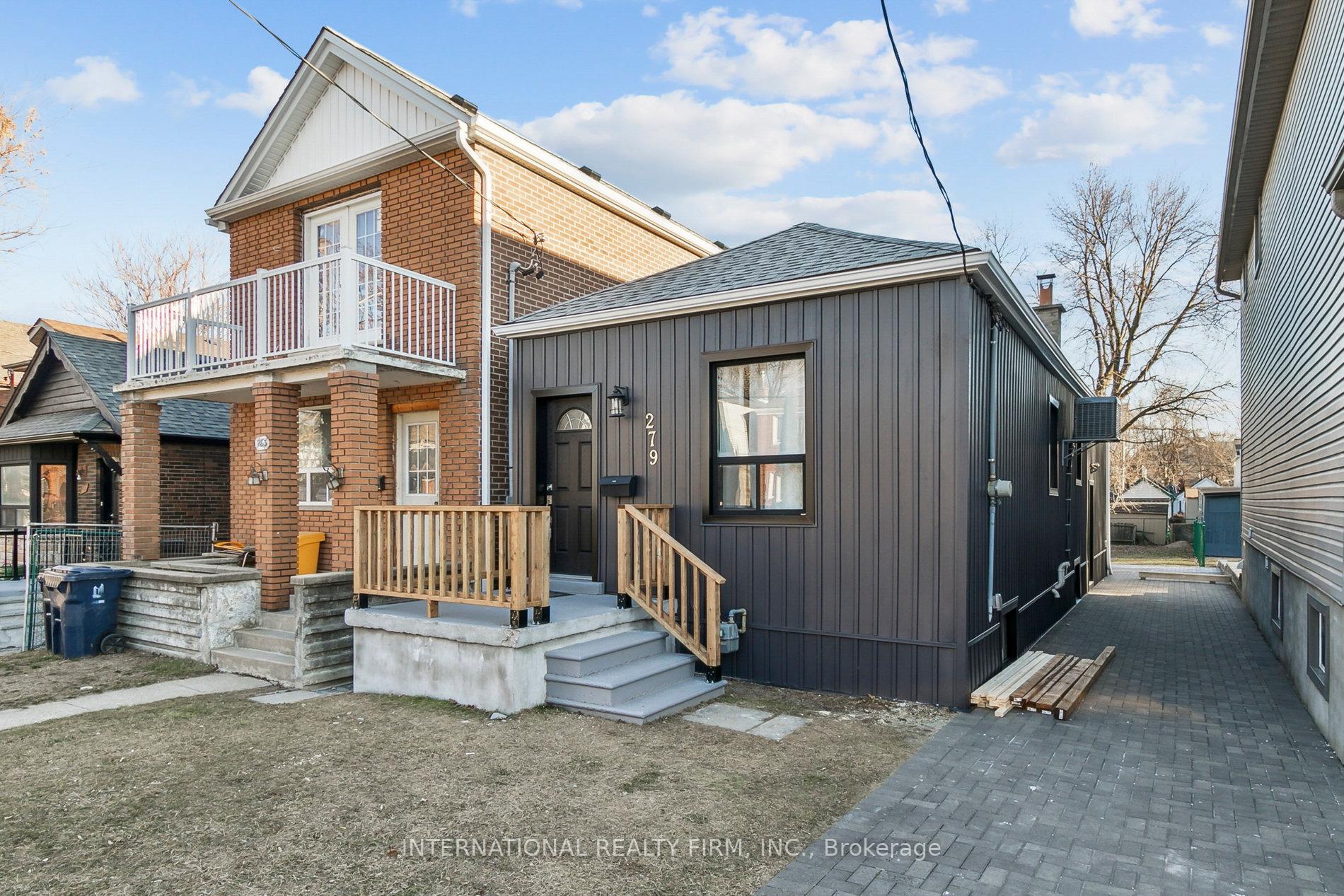 Photo 1 of Unit Lower, 279 Cedarvale Avenue, Toronto, Woodbine-Lumsden — HOMEH
