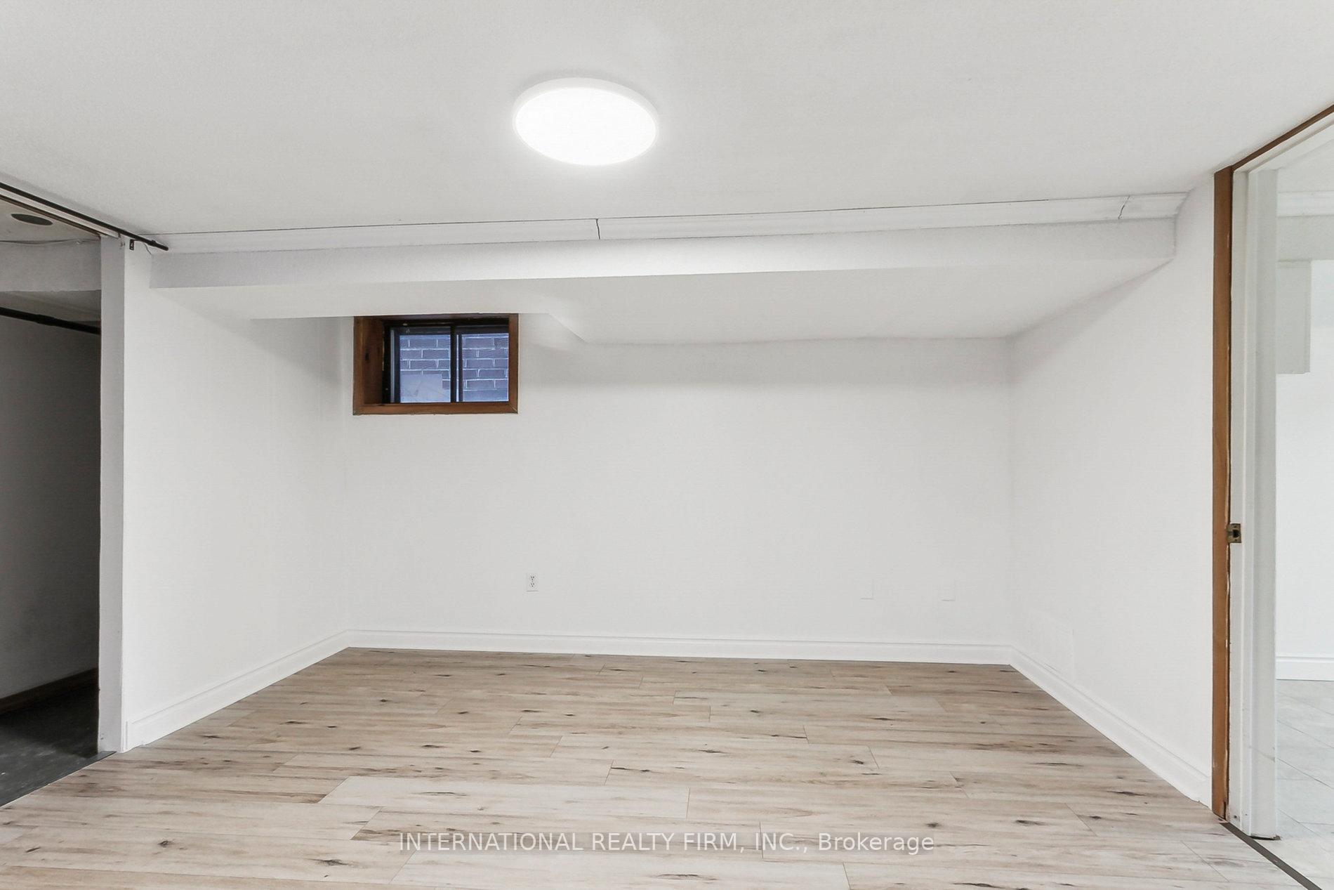 Photo 8 of Unit Lower, 279 Cedarvale Avenue, Toronto, Woodbine-Lumsden — HOMEH