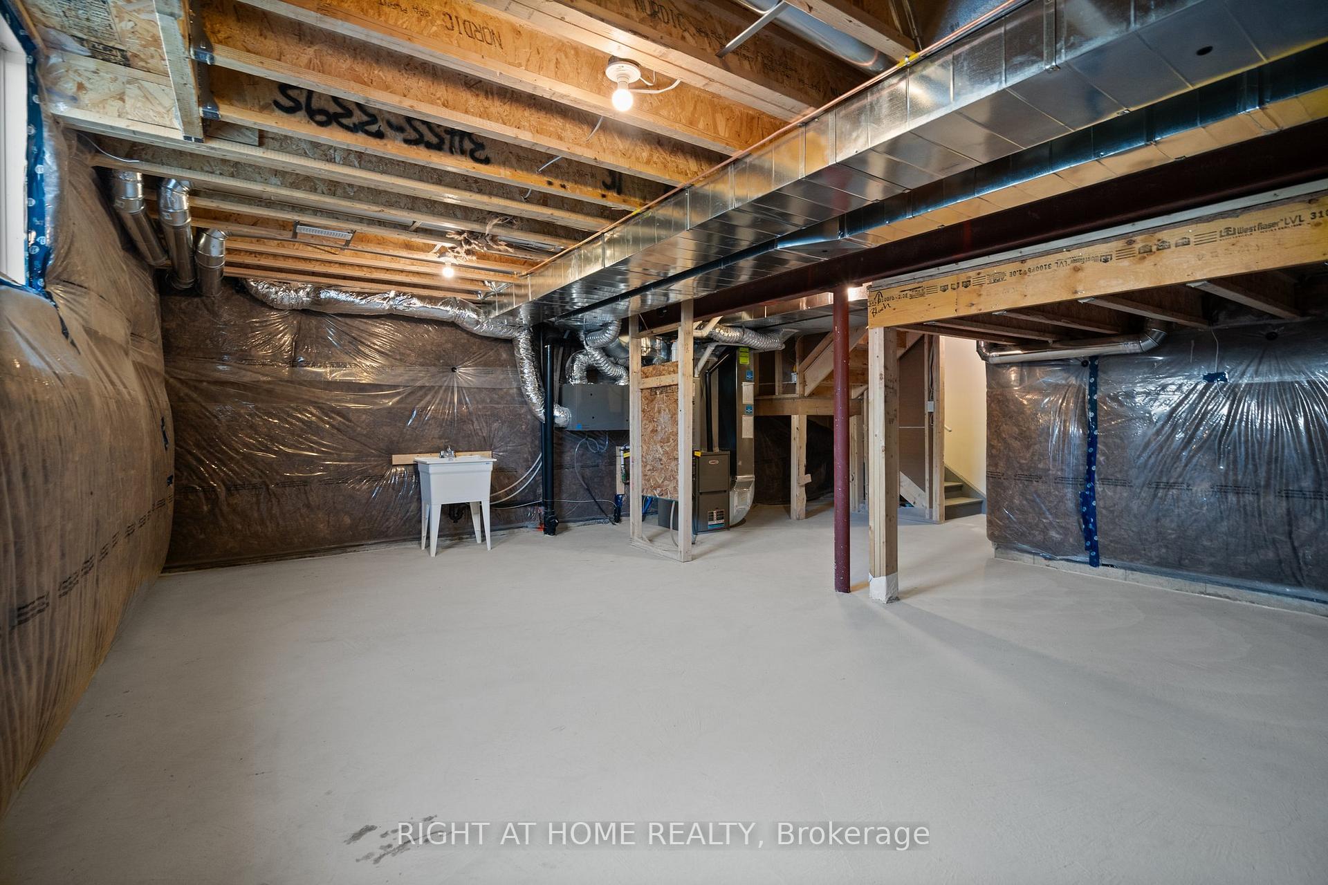 Photo 23 of 1093 Trailsview Avenue, Cobourg — HOMEH