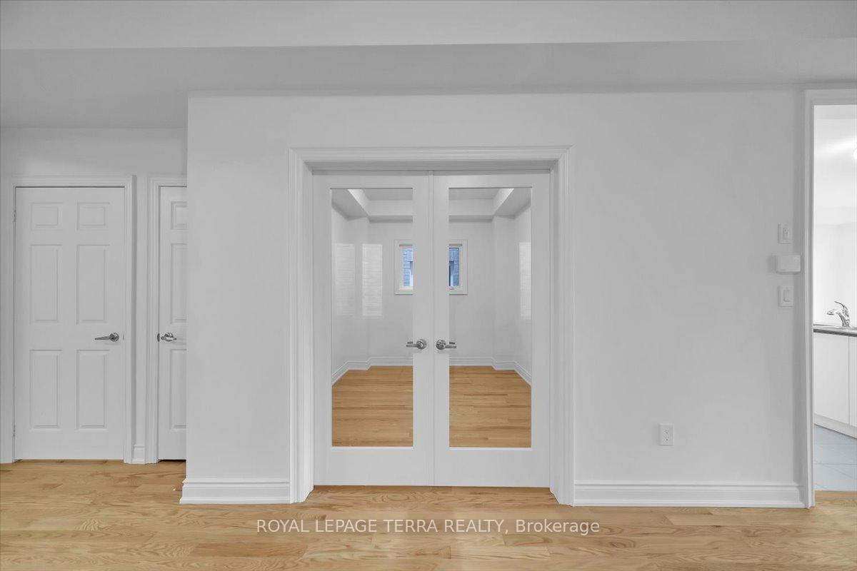 Photo 9 of 28 Bloomfield Crescent, Cambridge — HOMEH