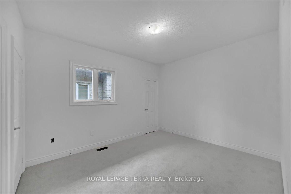 Photo 19 of 28 Bloomfield Crescent, Cambridge — HOMEH