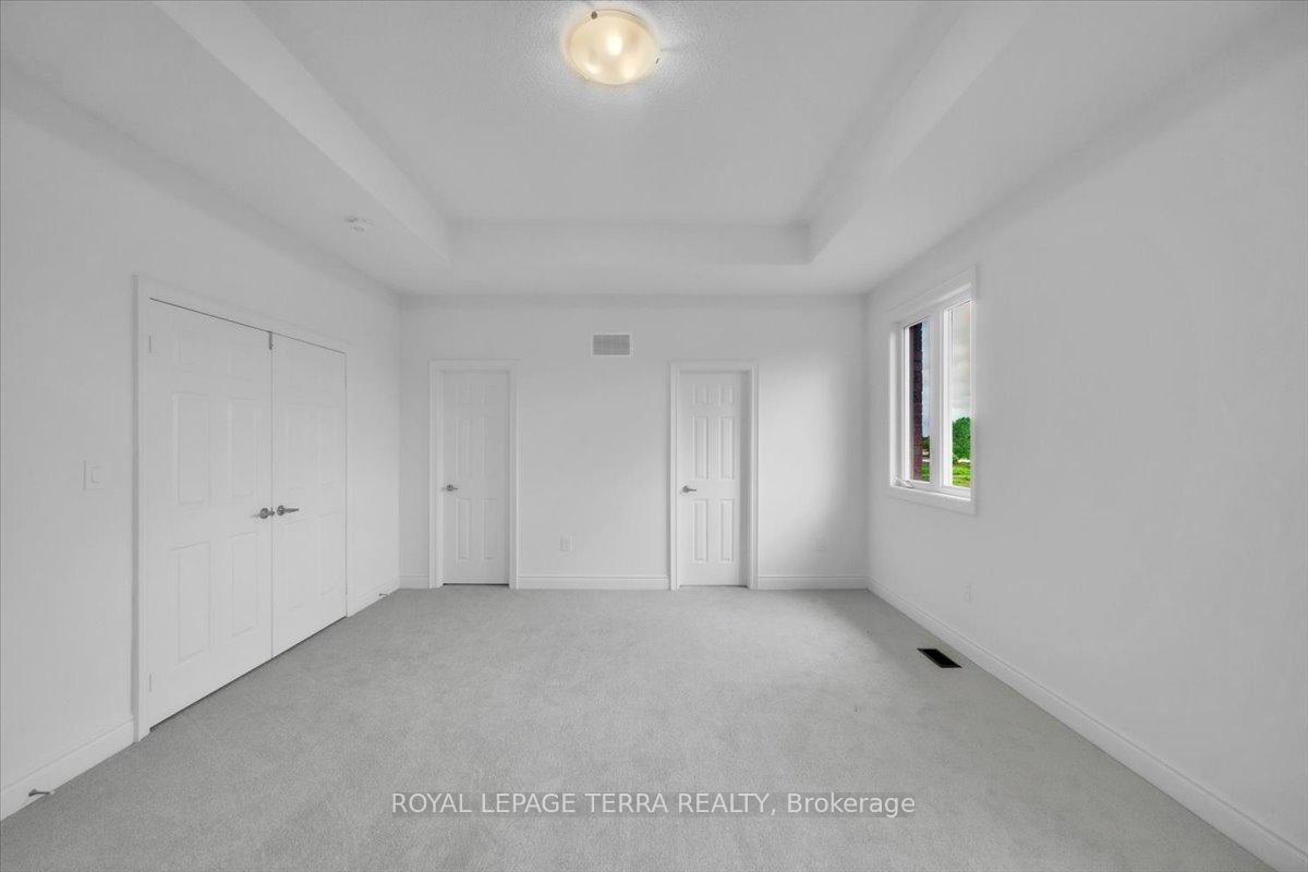 Photo 20 of 28 Bloomfield Crescent, Cambridge — HOMEH