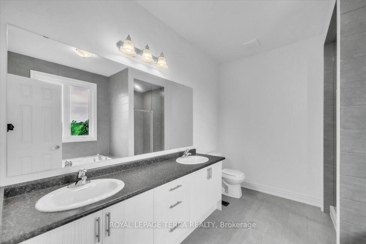 Photo 41 of 28 Bloomfield Crescent, Cambridge — HOMEH