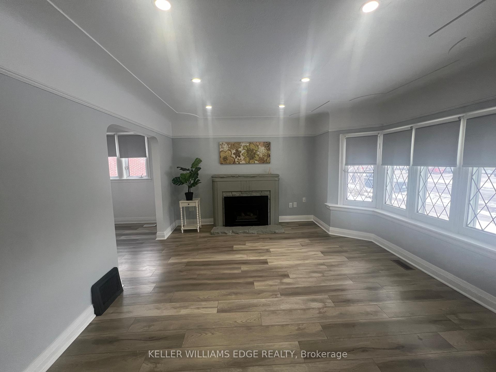Photo 4 of Unit 1, 57 Brucedale Avenue E, Hamilton, Centremount — HOMEH