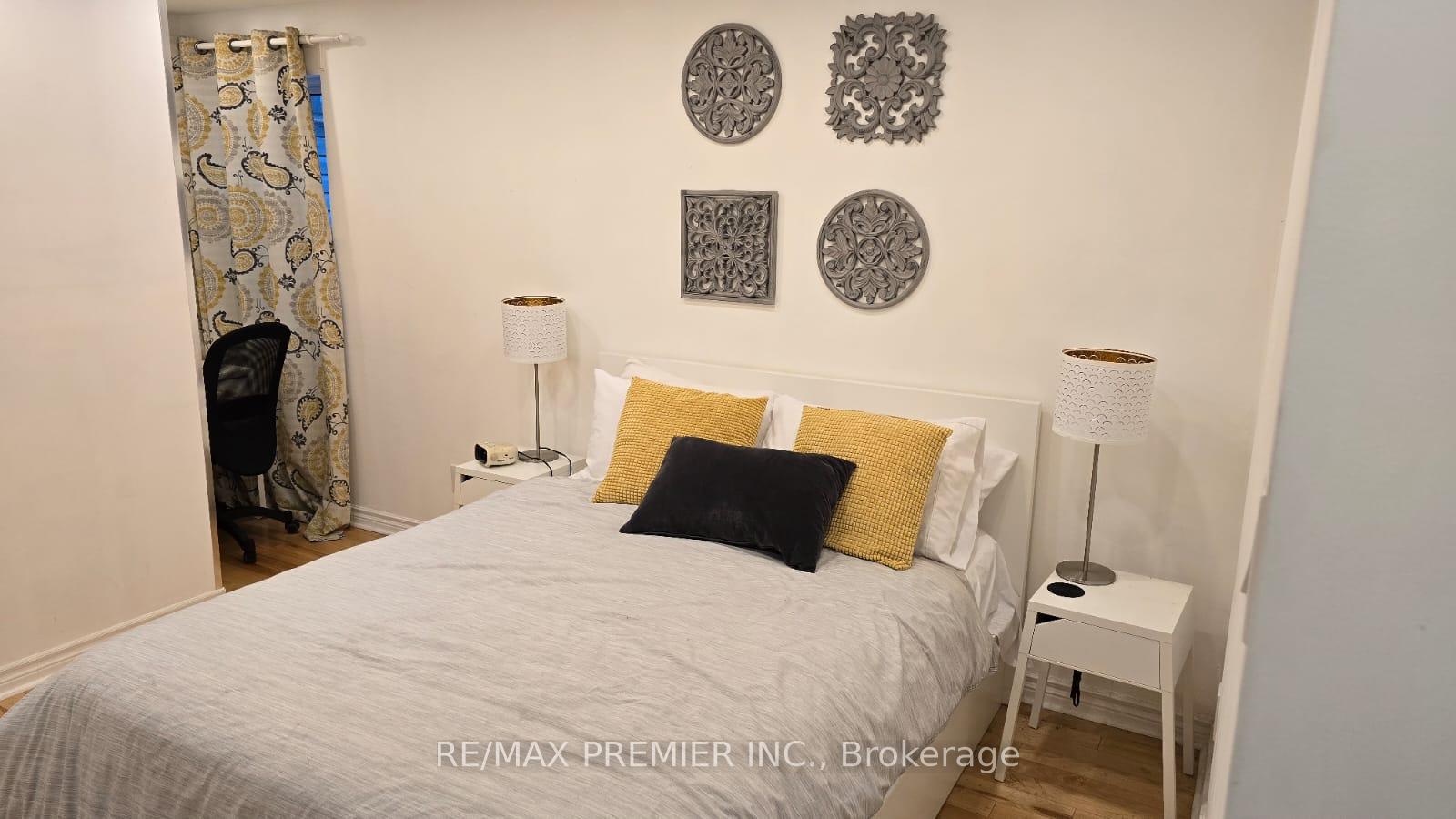 Photo 4 of Unit B, 29 Rusholme Road, Toronto, Little Portugal — HOMEH