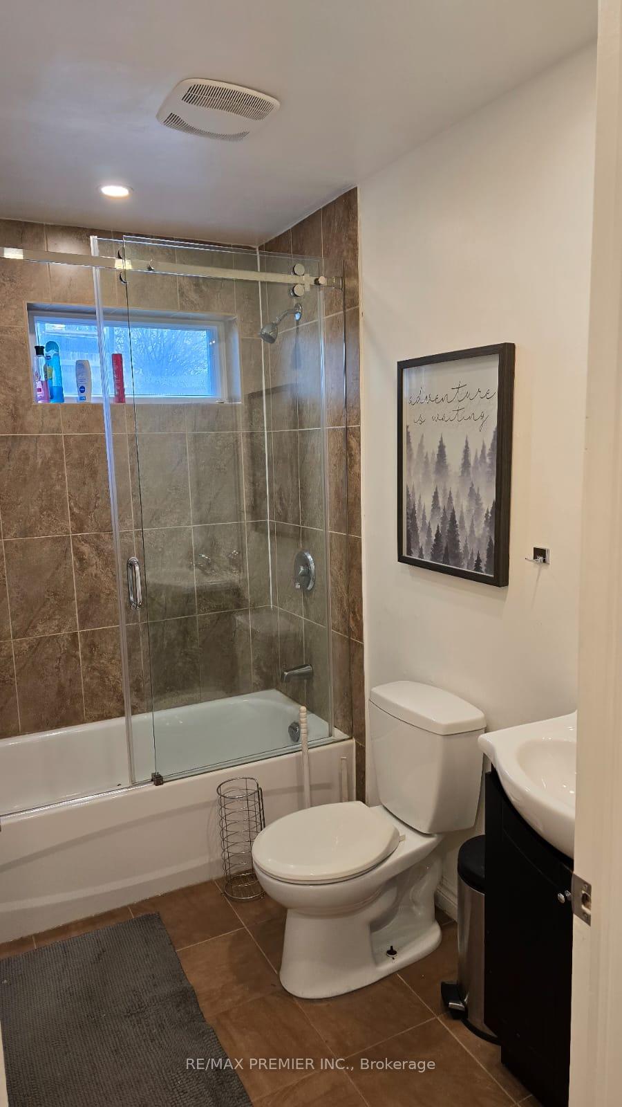 Photo 8 of Unit B, 29 Rusholme Road, Toronto, Little Portugal — HOMEH