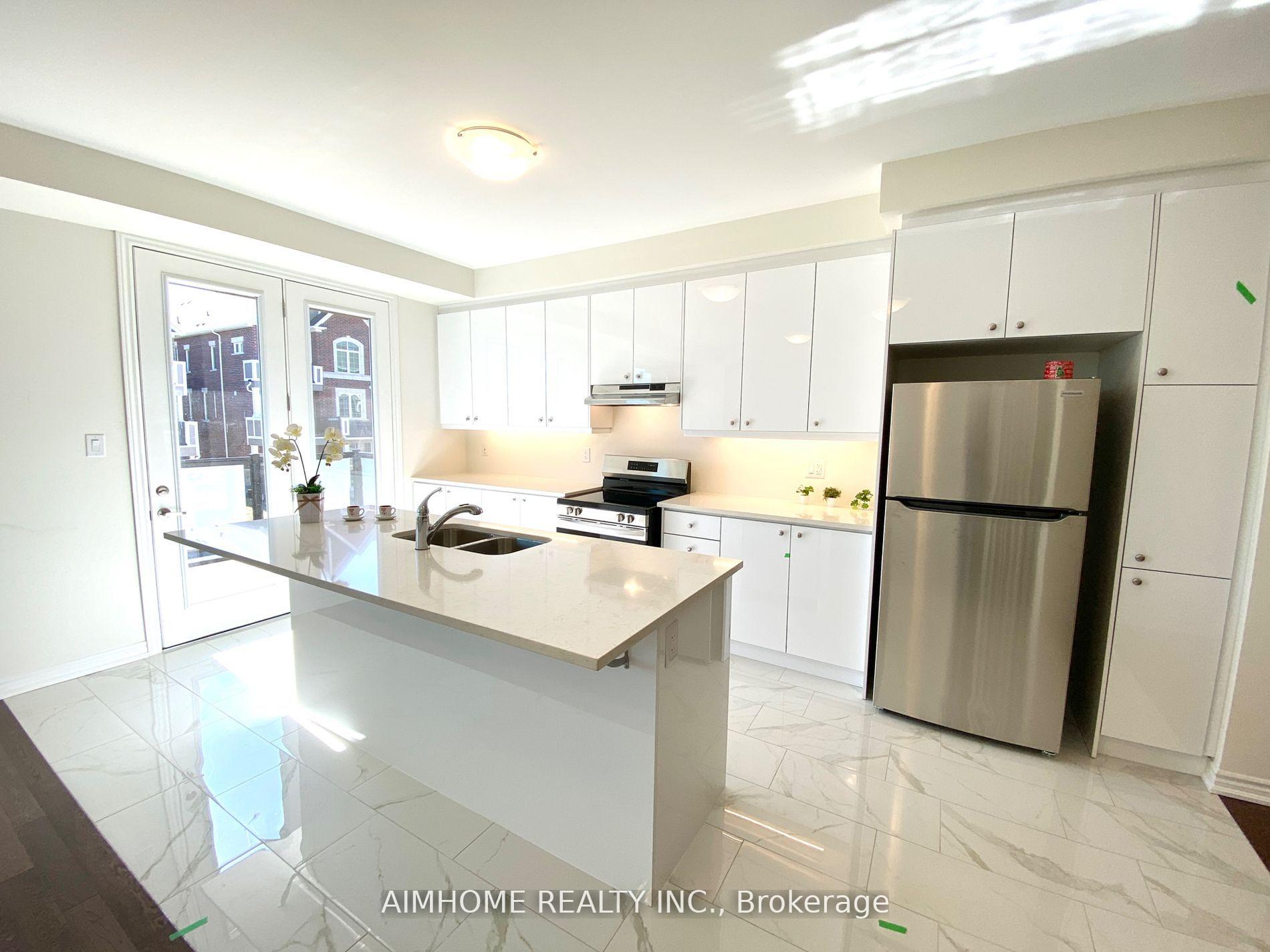 Photo 12 of 12 Thomas Frisby Jr Crescent, Markham, Victoria Square — HOMEH