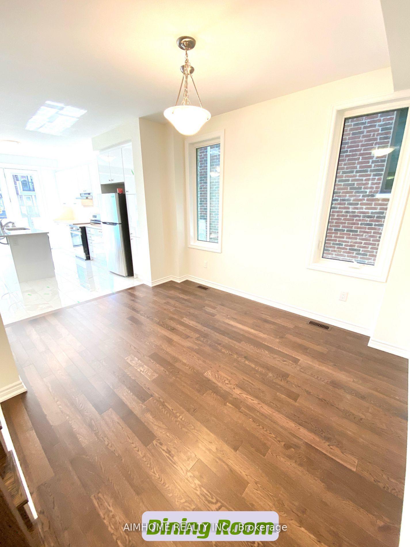 Photo 17 of 12 Thomas Frisby Jr Crescent, Markham, Victoria Square — HOMEH