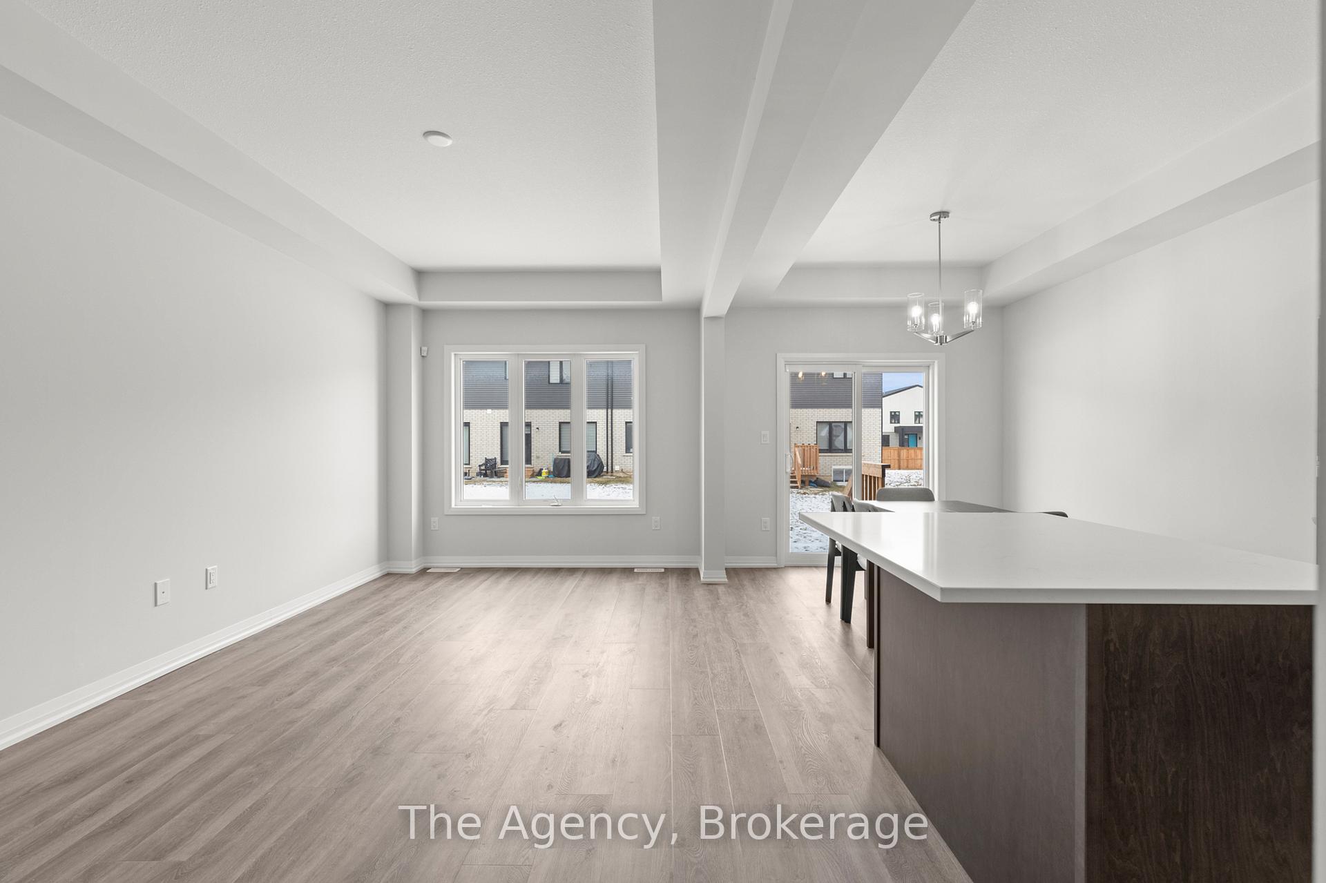Photo 3 of 103 Acacia Road, Pelham, Fonthill — HOMEH