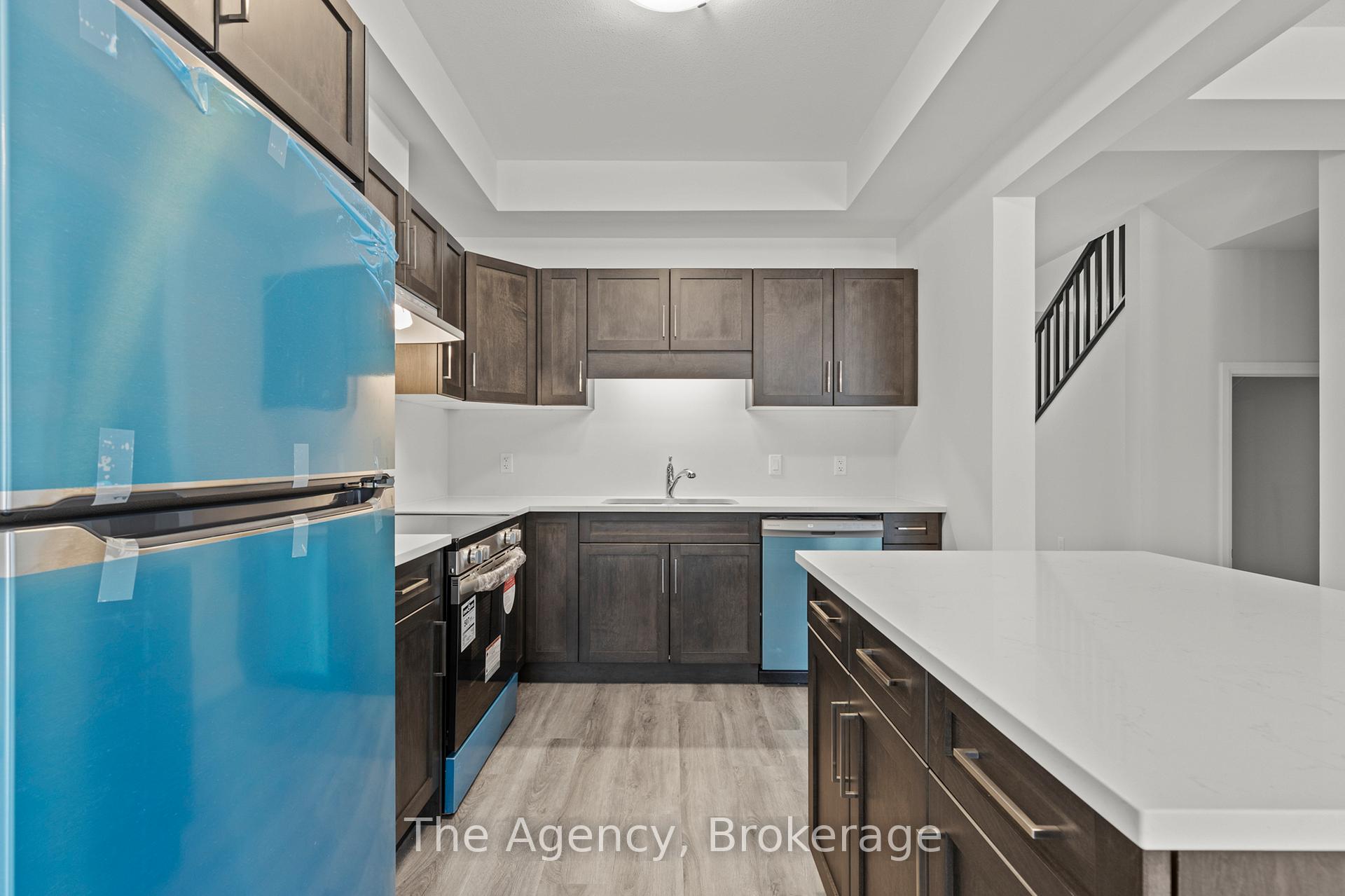Photo 4 of 103 Acacia Road, Pelham, Fonthill — HOMEH