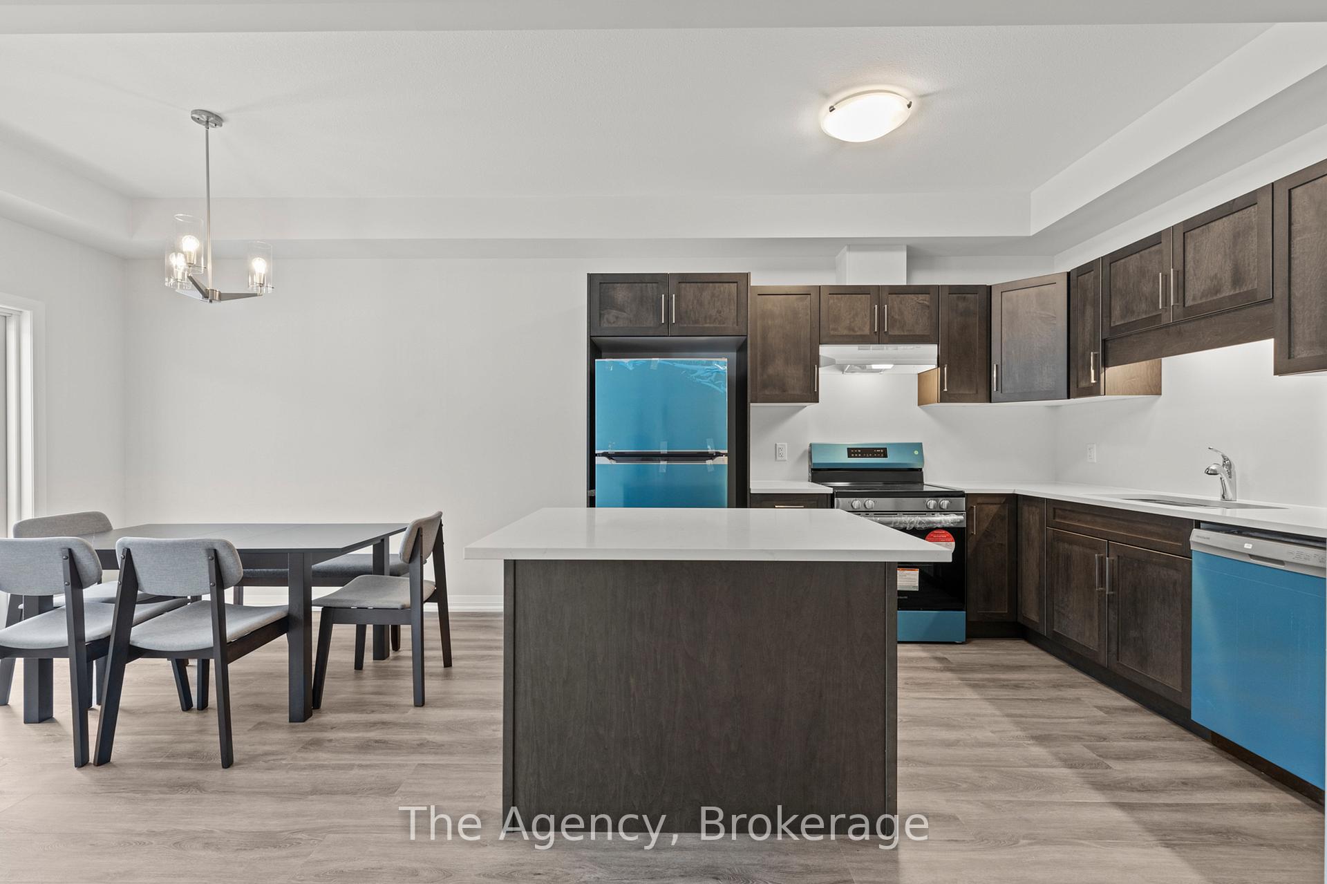 Photo 7 of 103 Acacia Road, Pelham, Fonthill — HOMEH