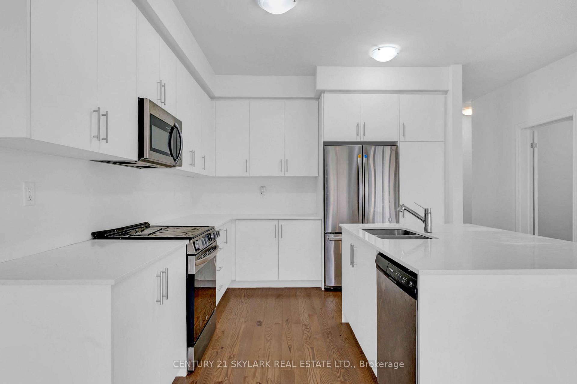 Photo 10 of 118 Shepherd Drive, Barrie, Painswick South — HOMEH