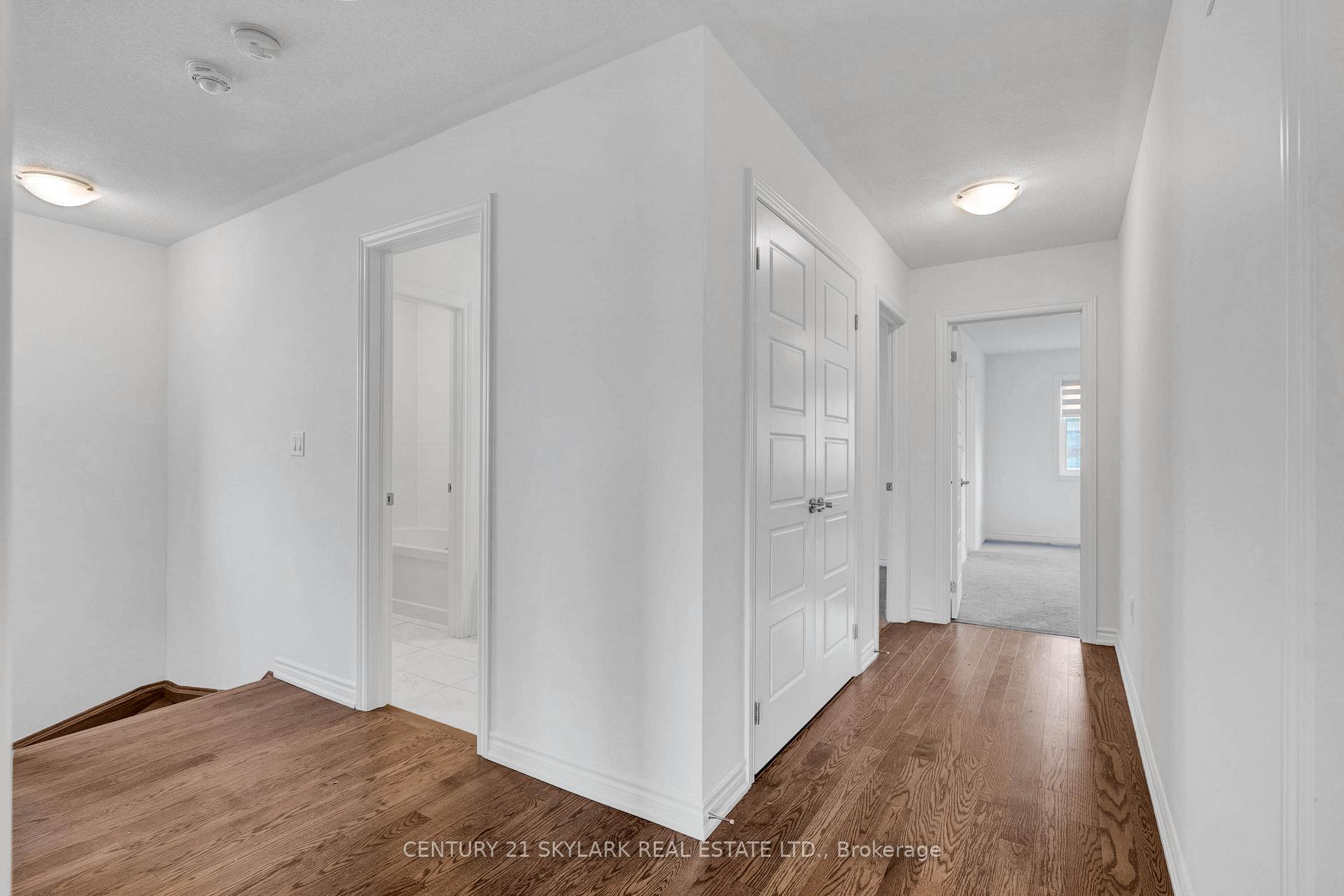Photo 16 of 118 Shepherd Drive, Barrie, Painswick South — HOMEH