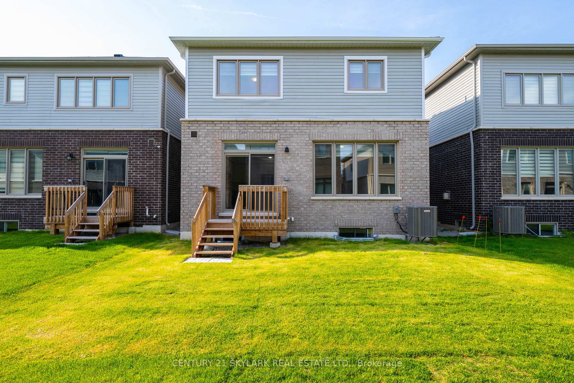 Photo 24 of 118 Shepherd Drive, Barrie, Painswick South — HOMEH