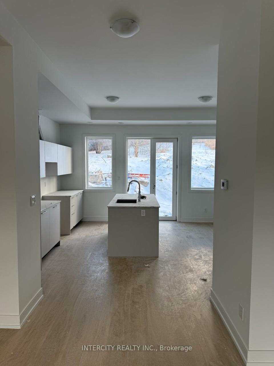 Photo 6 of 58 Desiree Place, Caledon, Bolton West — HOMEH